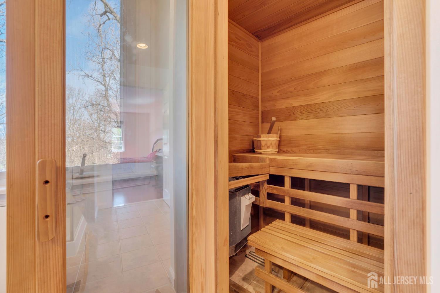 22 Ellison Avenue, Edison, NJ, 08820 image 25