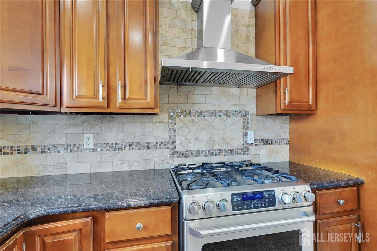 95 E Calvert Avenue, Edison, NJ, 08820 image 15