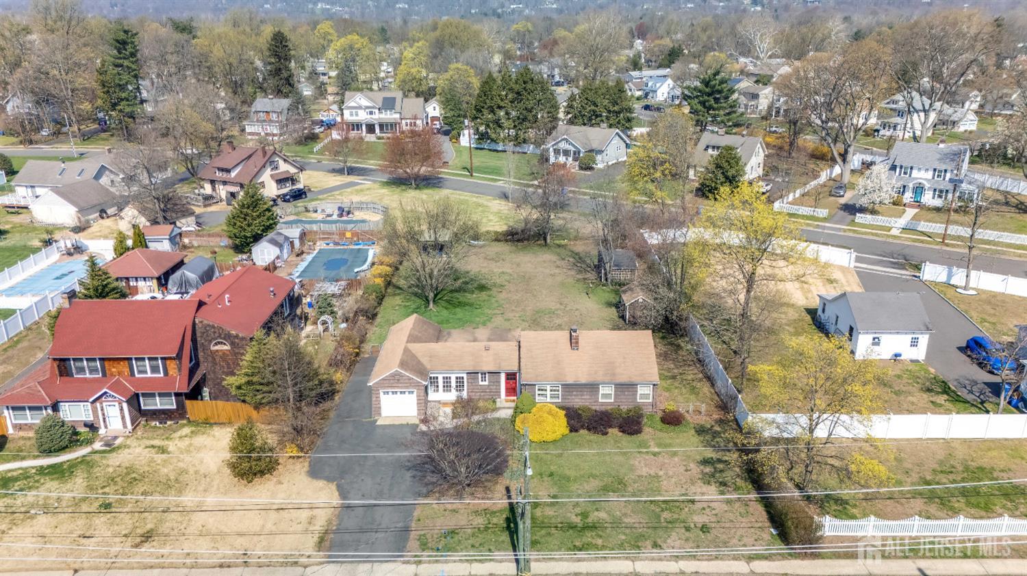 369 Union Avenue Image 3