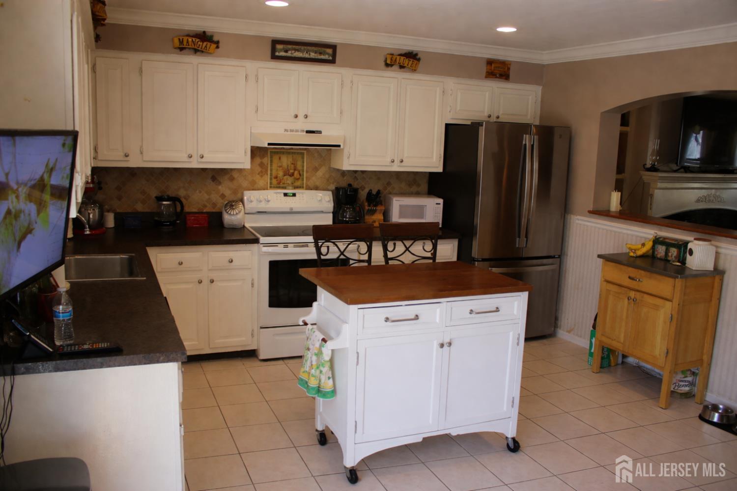 398 Pleasant Valley Road, Old Bridge, NJ, 08857 image 21