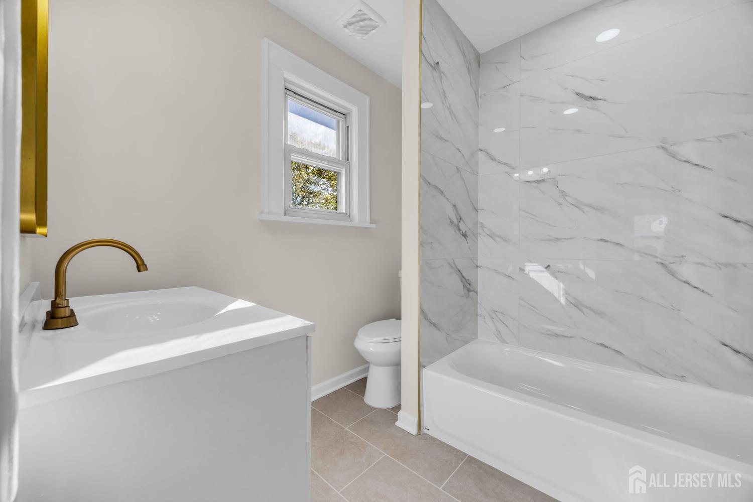 177 Bergen Street Image 3