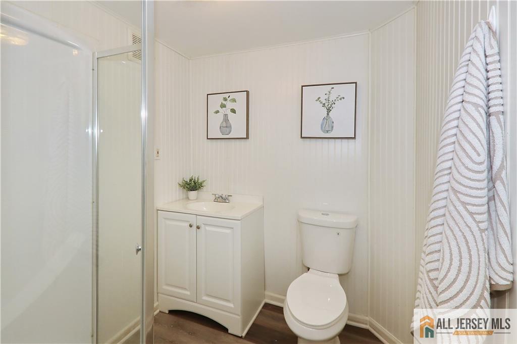 196 Worth Street, Iselin, NJ, 08830 image 18