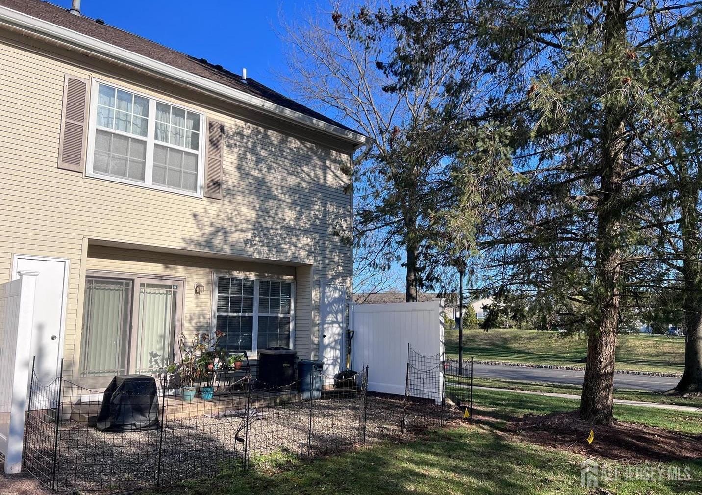 40 Townsend Court Image 3