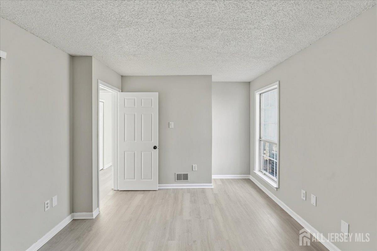 28 Boston Court, Newark, NJ, 07103 image 30