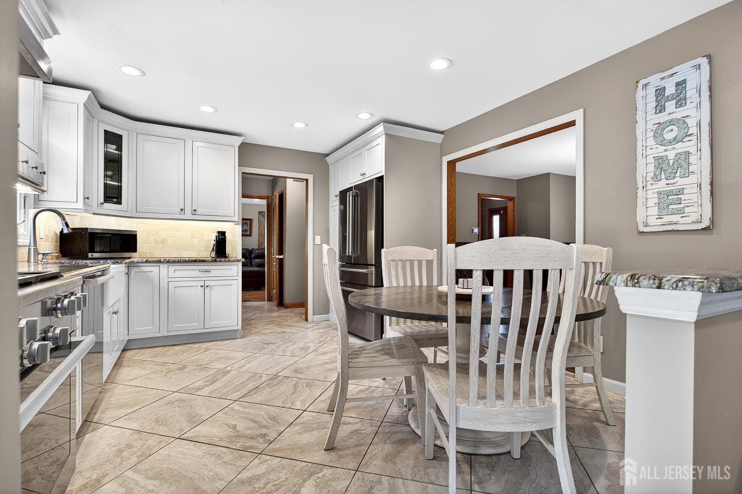 11 Apple Manor Lane, East Brunswick, NJ, 08816 image 17