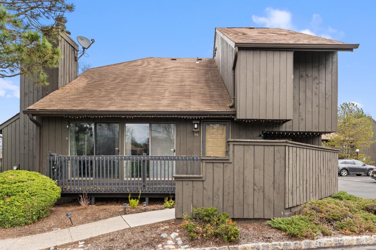 96 Westgate Drive Image 2