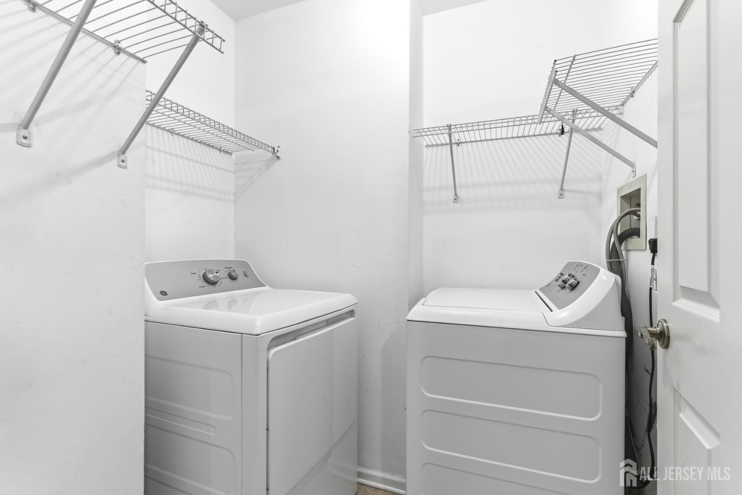 15 Dorchester Drive, East Brunswick, NJ, 08816 image 20