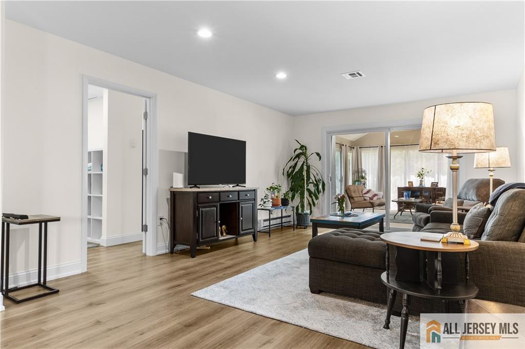 480 Fairton Drive 480C Image 1