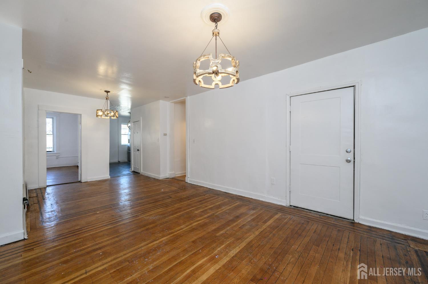 661 Kennedy Boulevard Image 5