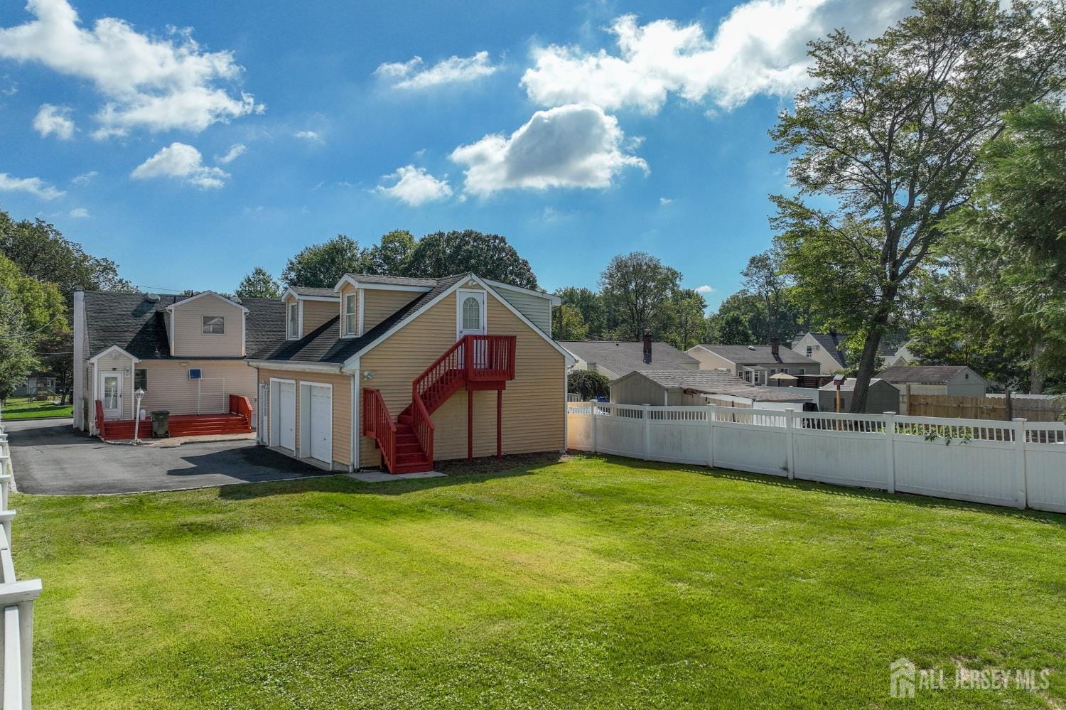 41 Clover Avenue, Colonia, NJ, 07067 image 19