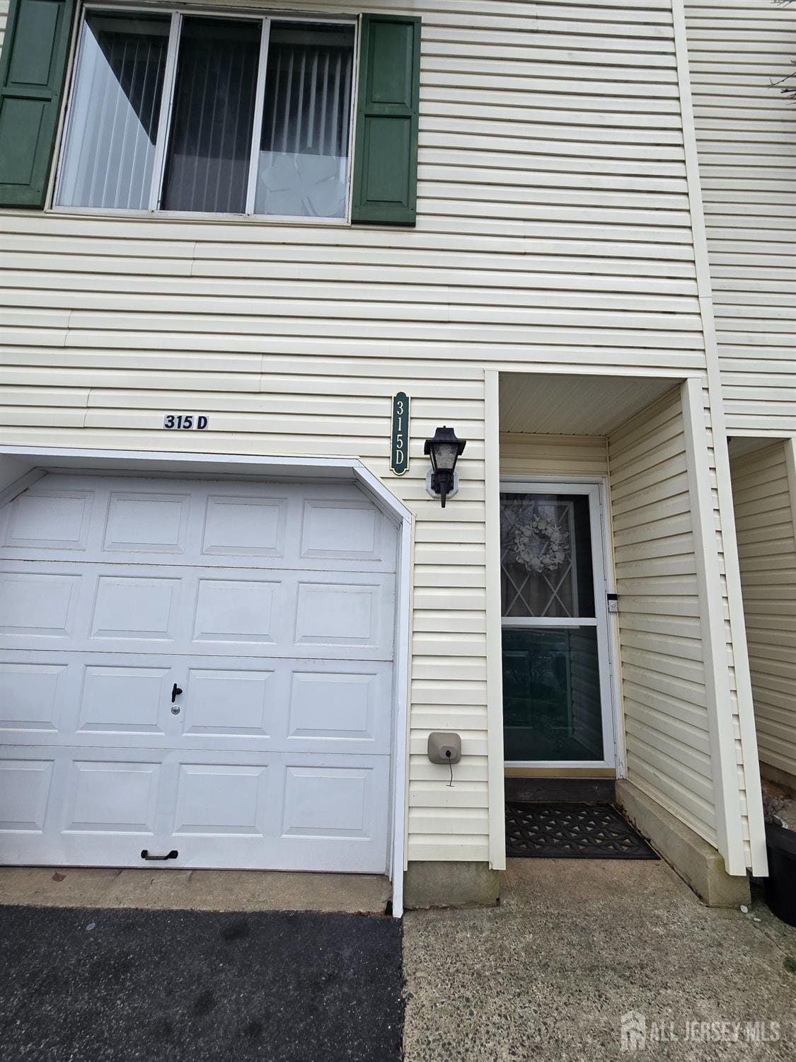 315 Shore Drive D Image 2