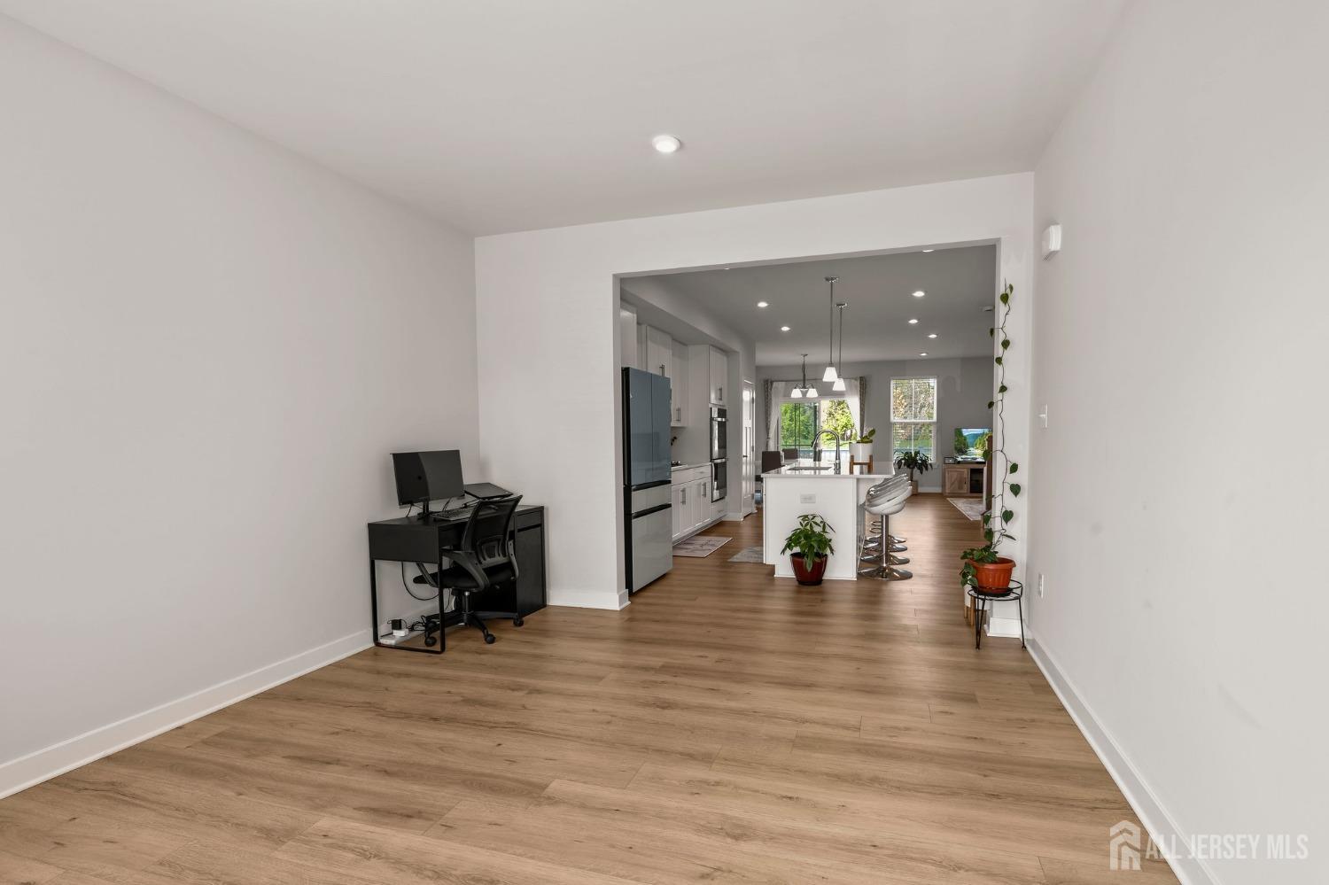 18 Rosemary Way Image 4