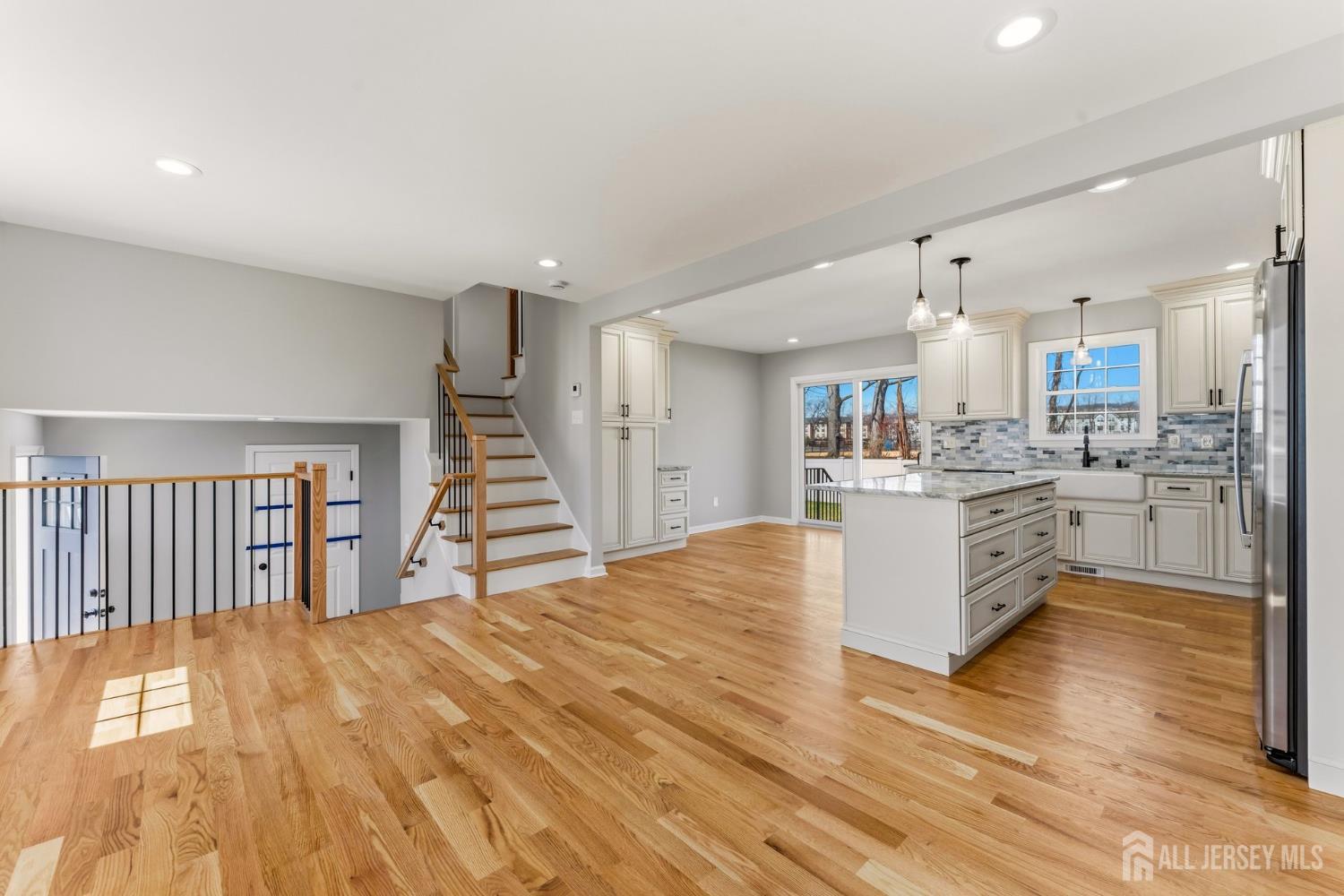 109 Pearl Place Image 4