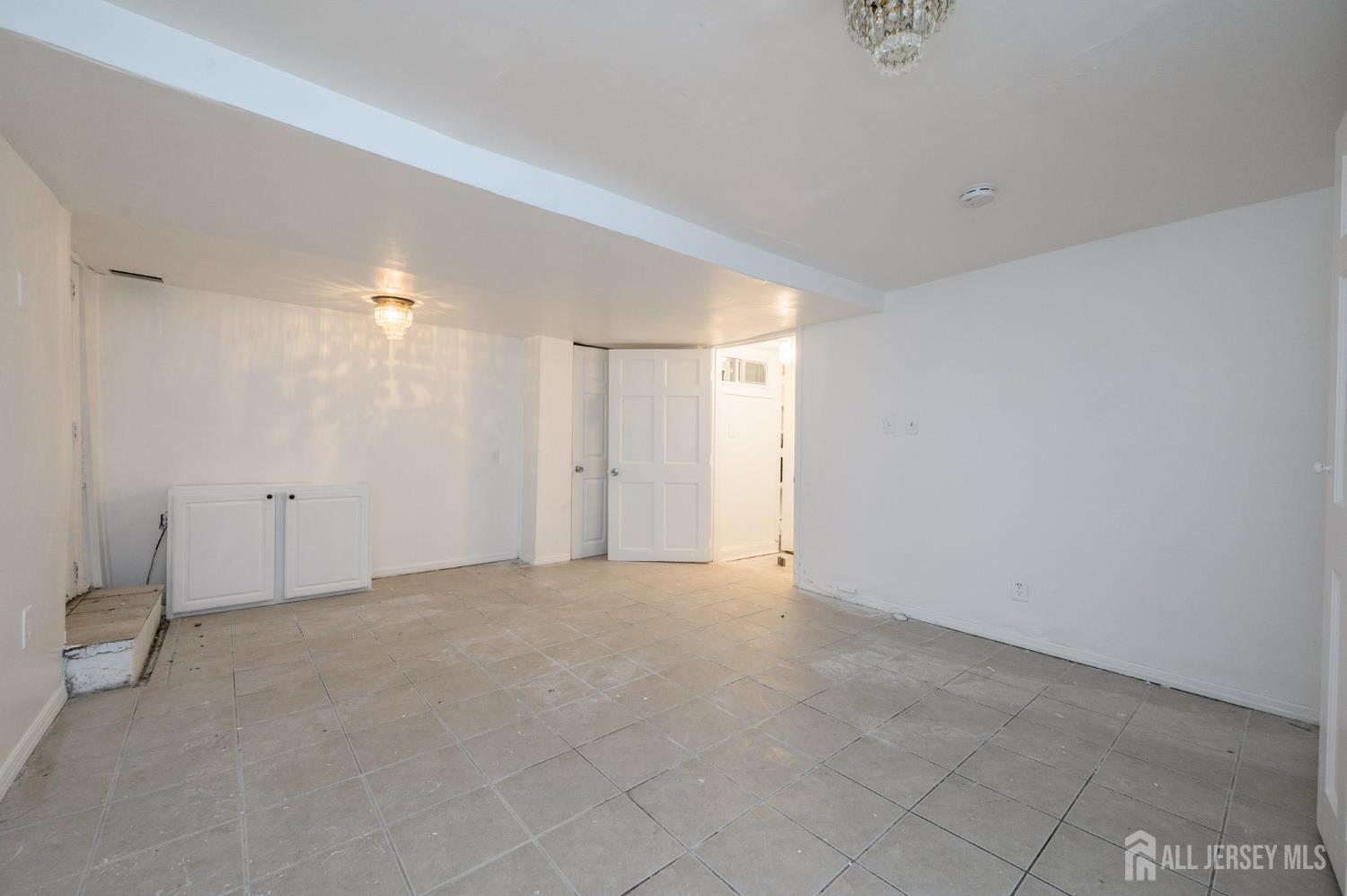 661 Kennedy Boulevard, Bayonne, NJ, 07002 image 21