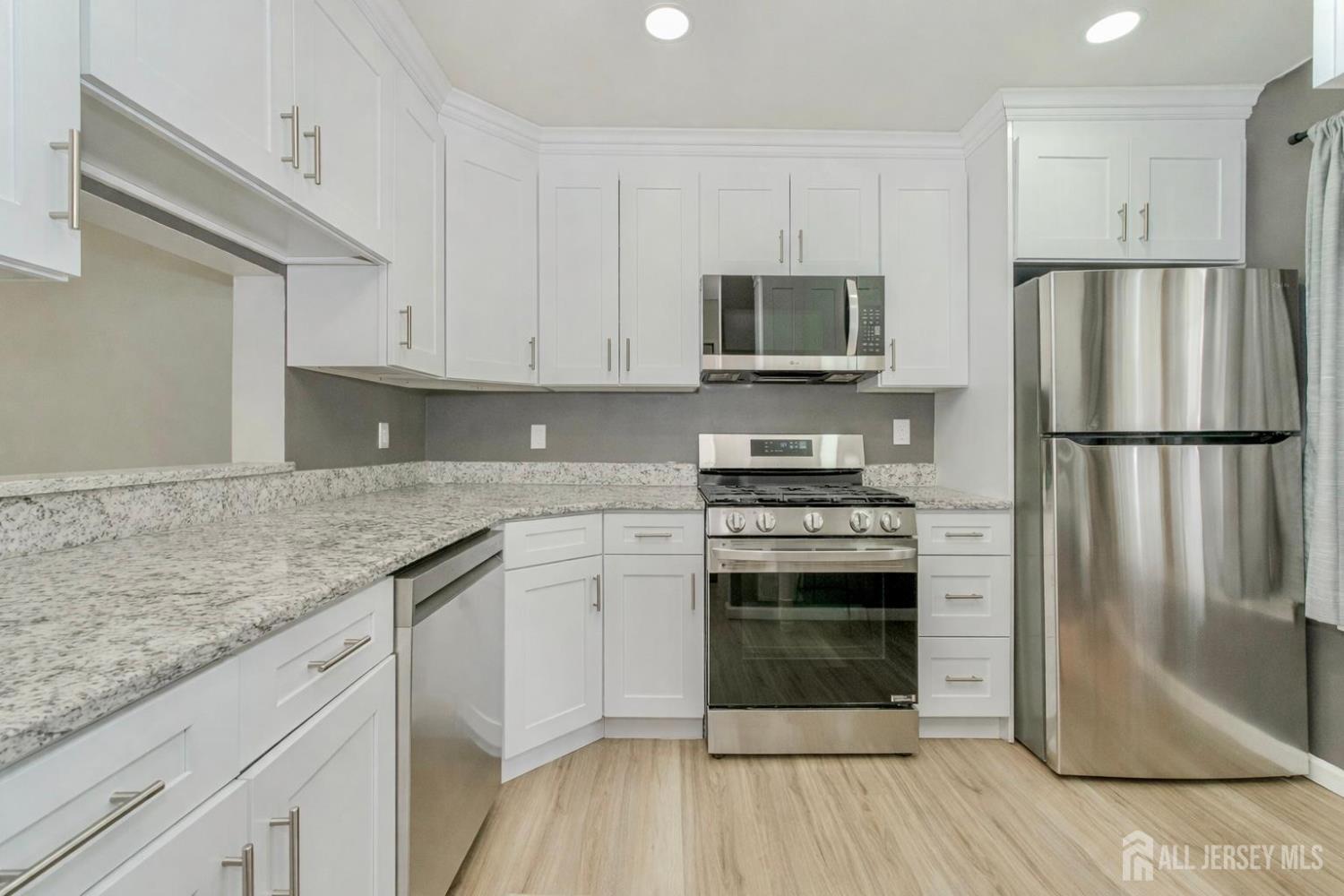 301 Palombi Court Image 3