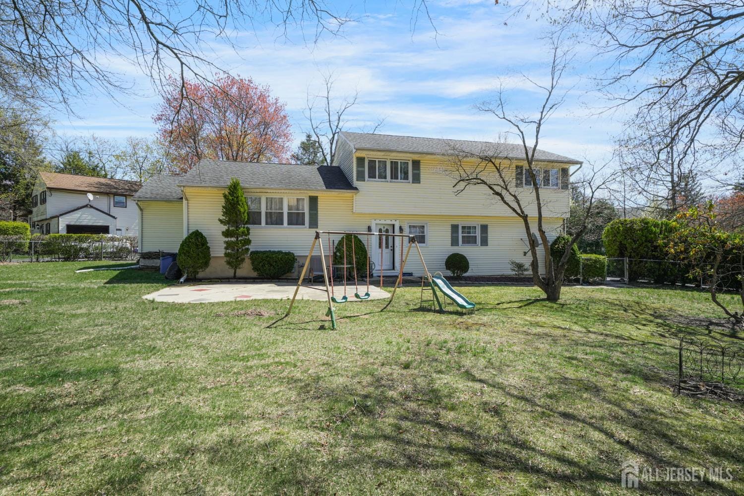292 Summerhill Road Image 2