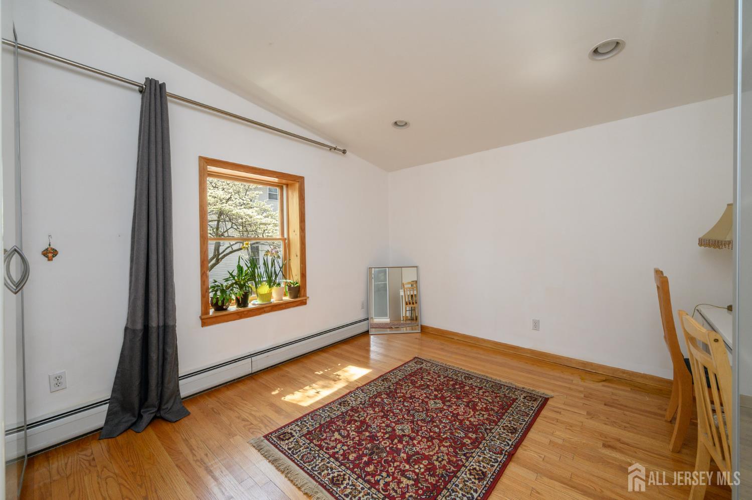 513 E Price Street, Linden, NJ, 07036 image 12