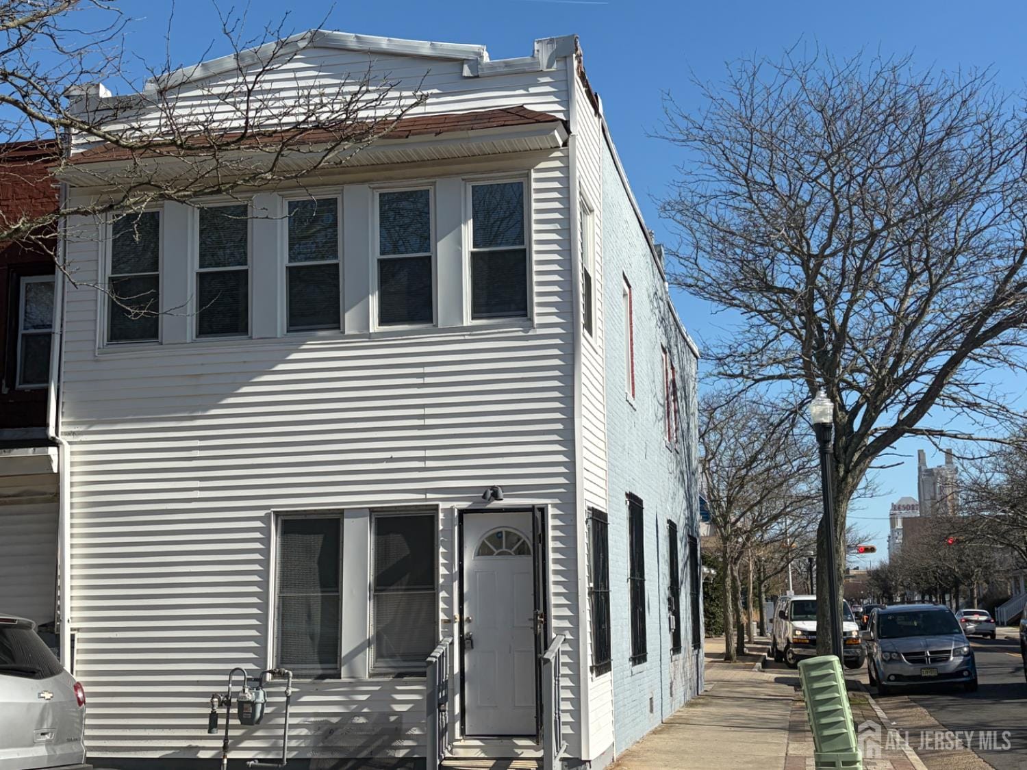 1044 Drexel Avenue Image 1