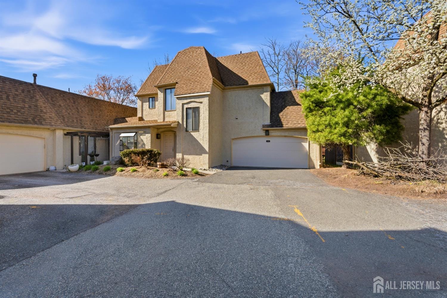 38 Carriage Place Image 1