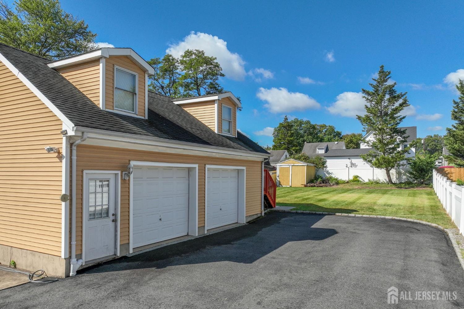 41 Clover Avenue, Colonia, NJ, 07067 image 18