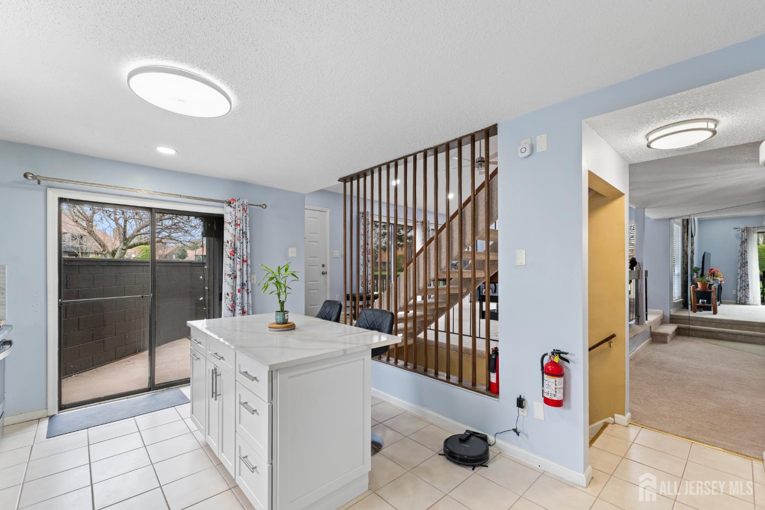 96 Westgate Drive, Edison, NJ, 08820 image 19