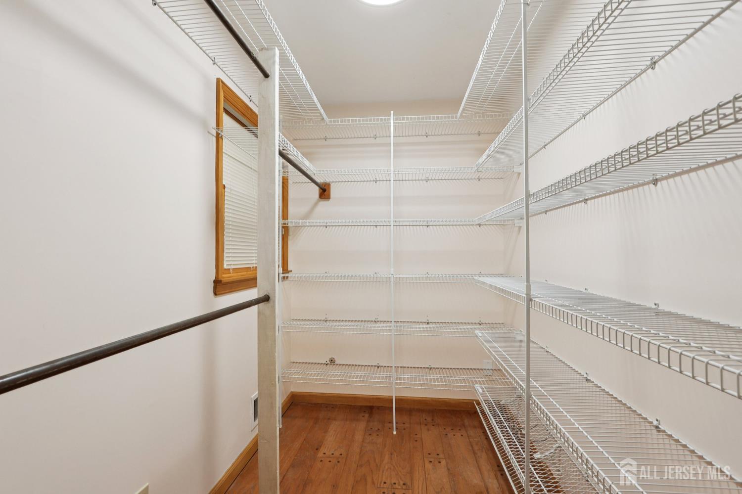 37 Dale Drive, Edison, NJ, 08820 image 24