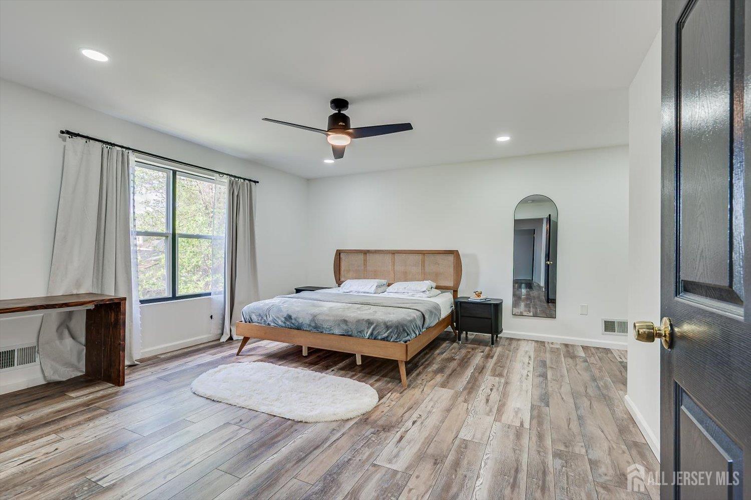 122 Dewolfe Street, Edison, NJ, 08817 image 23