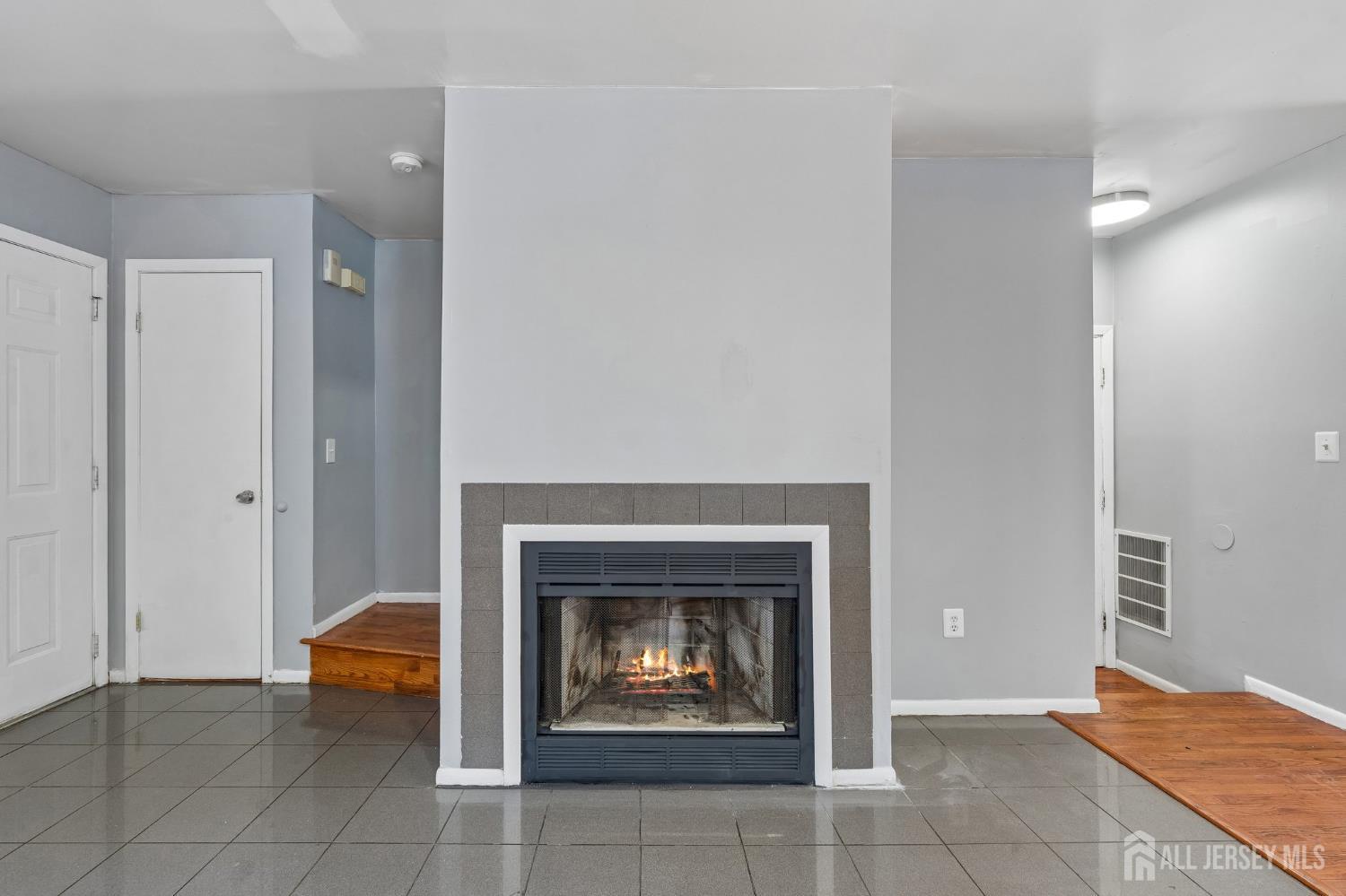 577 Berlant Avenue, Roselle, NJ, 07203 image 9