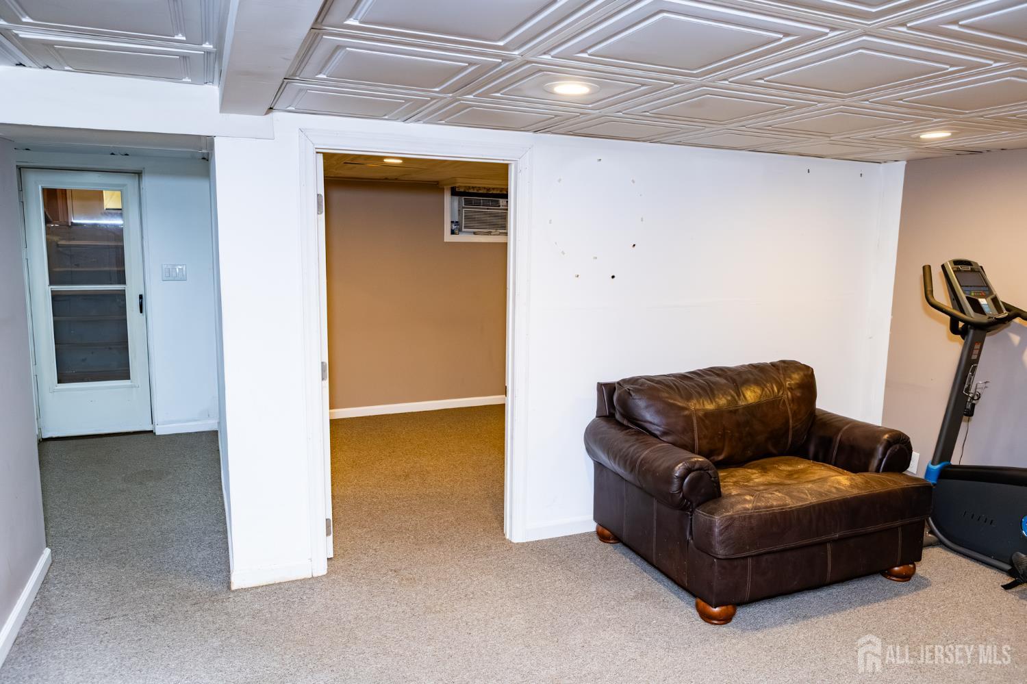 15 S Pulaski Avenue, Sayreville, NJ, 08872 image 41