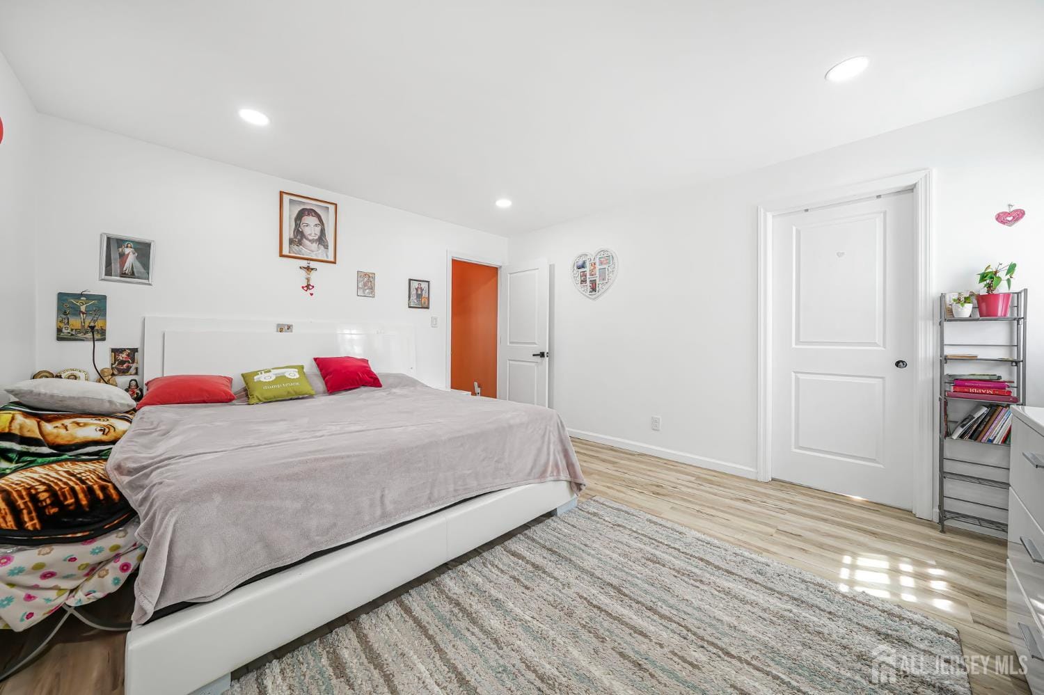 292 Summerhill Road, East Brunswick, NJ, 08816 image 26