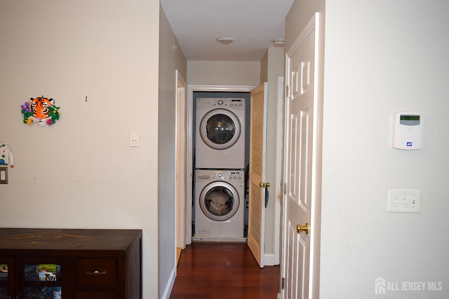 168 Vasser Drive, Piscataway, NJ, 08854 image 23