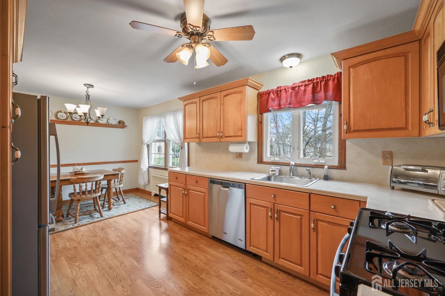 733 3rd Street, Dunellen, NJ, 08812 image 11