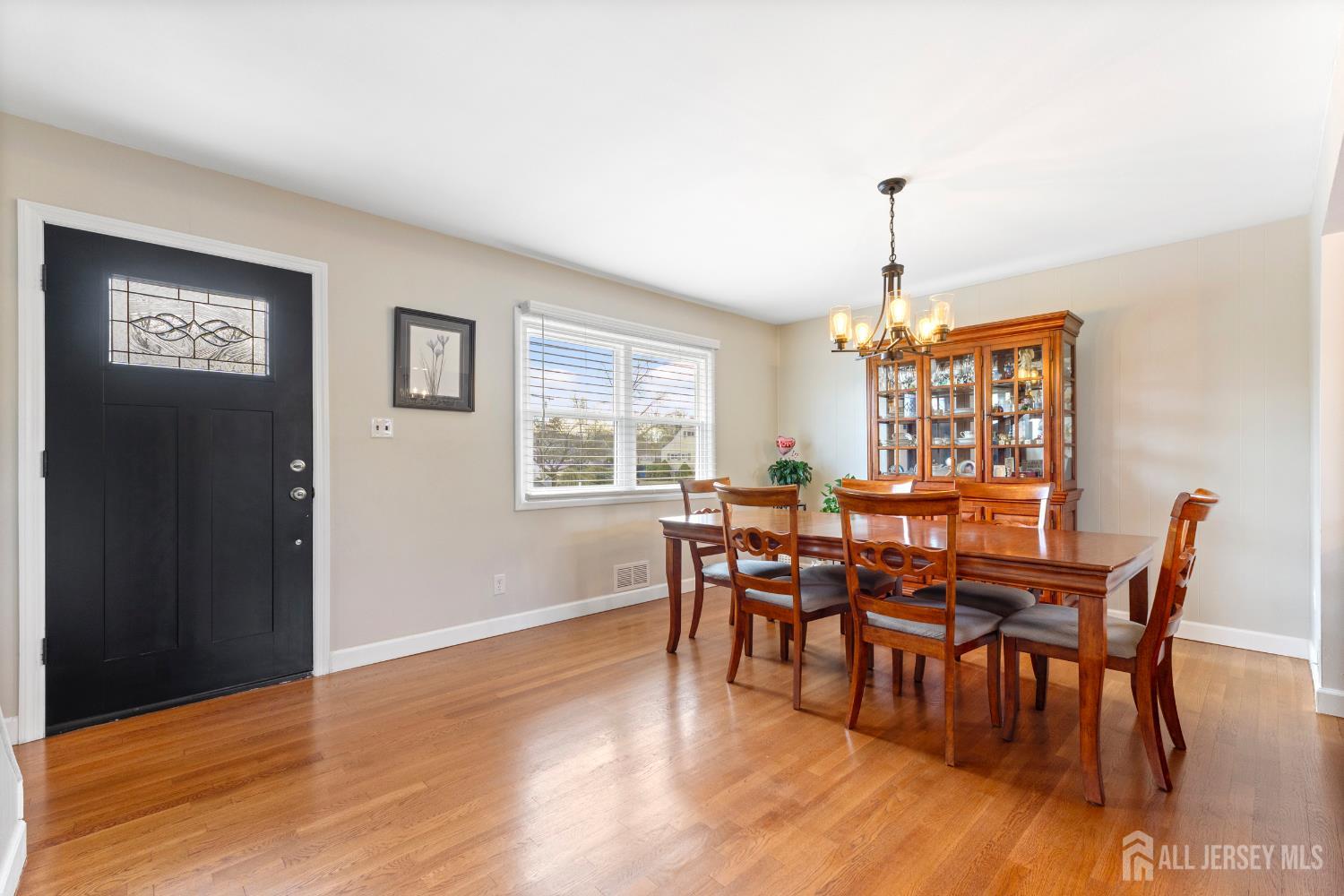 315 Herbert Avenue Image 2