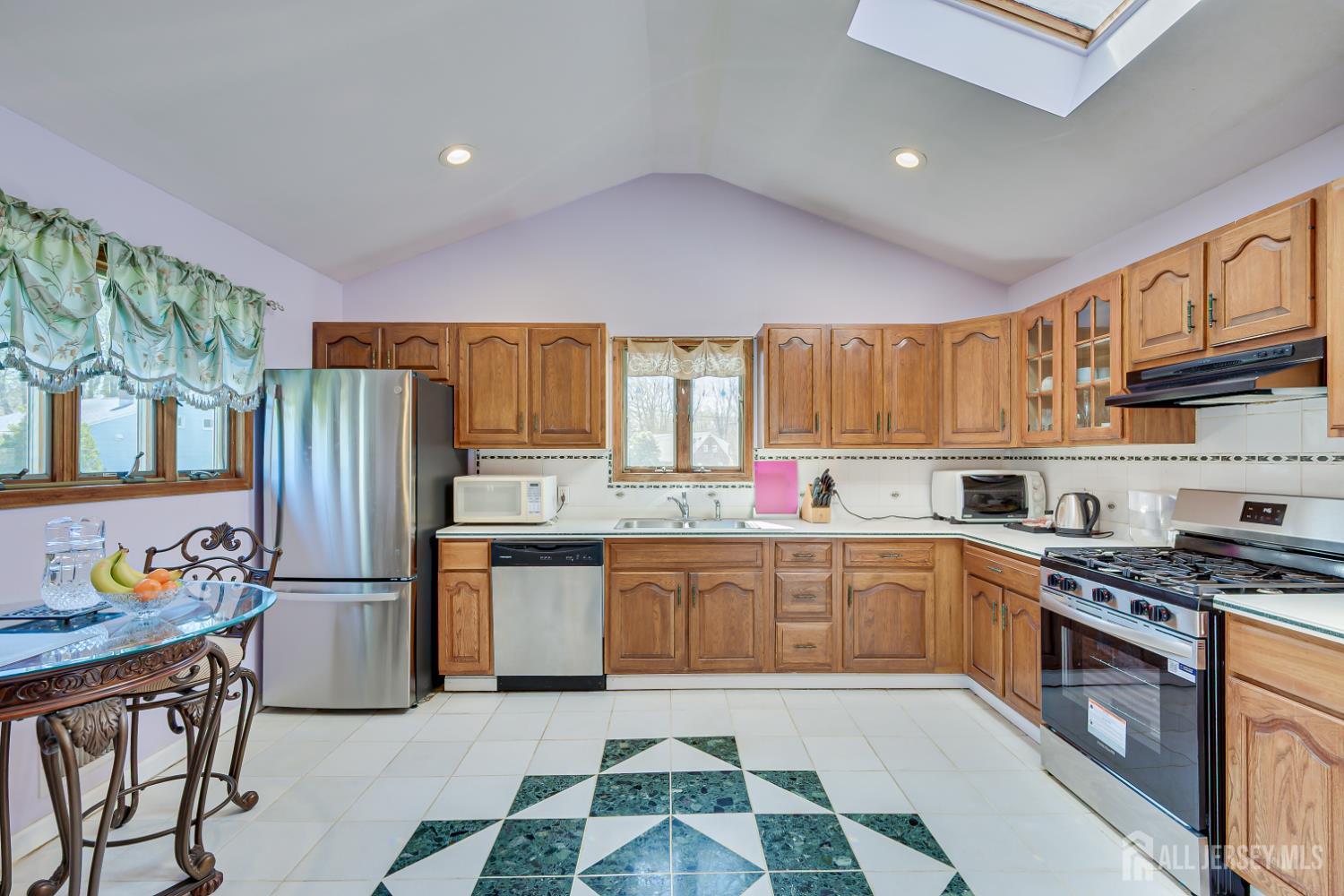 40 Meeker Avenue, Edison, NJ, 08817 image 15