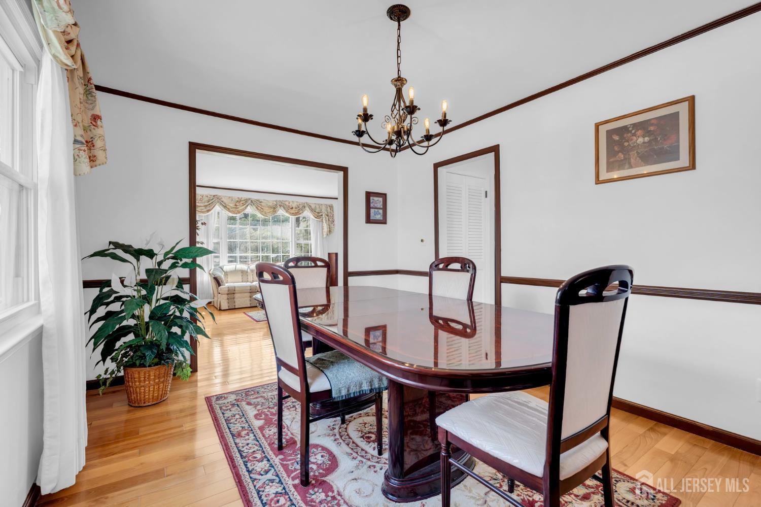 22 Ellison Avenue Image 5