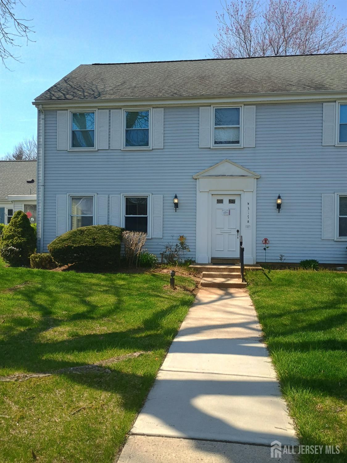 317-B Stowe Lane B Image 2