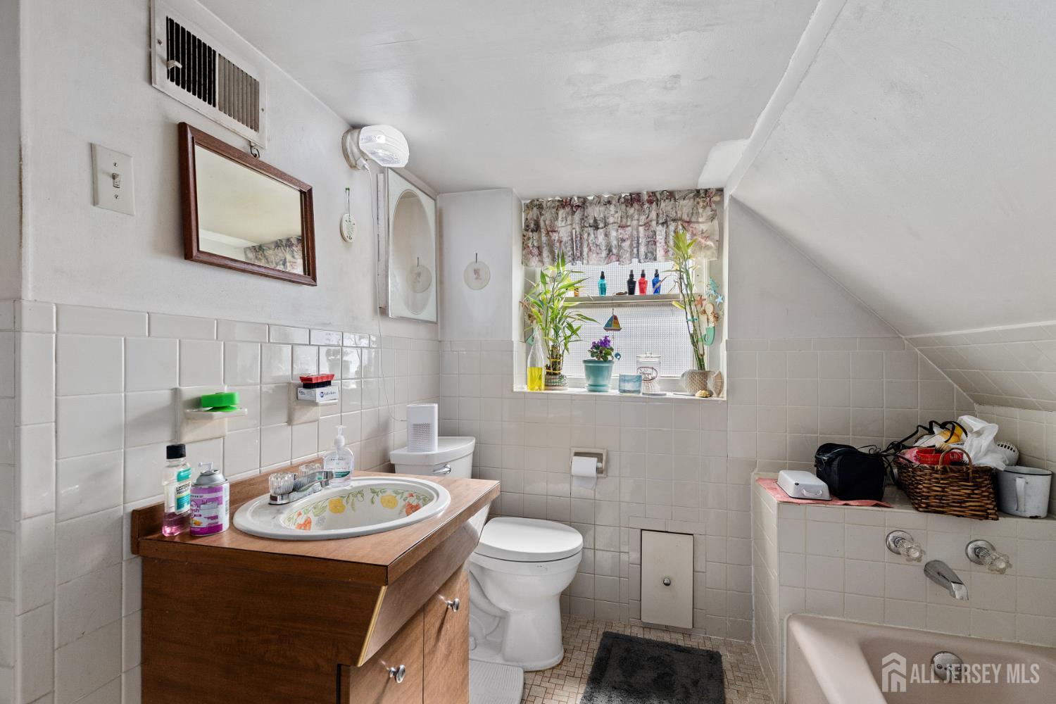 28 WILDWOOD Avenue, Fords, NJ, 08863 image 14