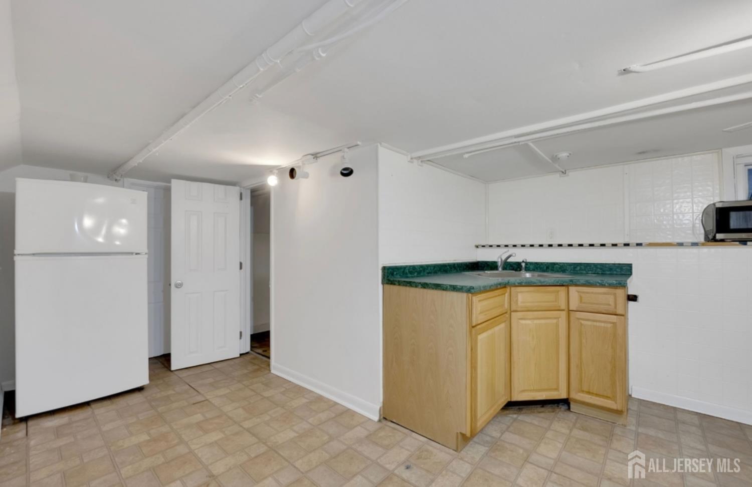 106 Broughton Avenue, Bloomfield, NJ, 07003 image 25