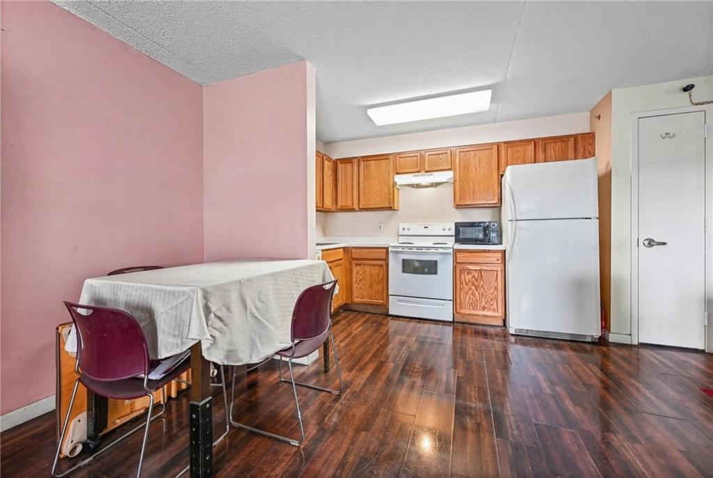 260 Beach 81st Street 3A, Queens, New York, 11693 image 21