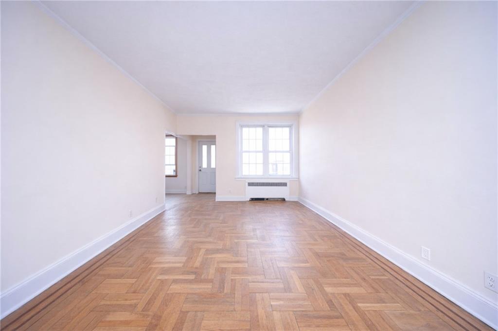 39 Bay 10th Street Image 5