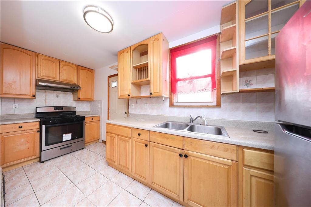 822 72nd Street Image 5