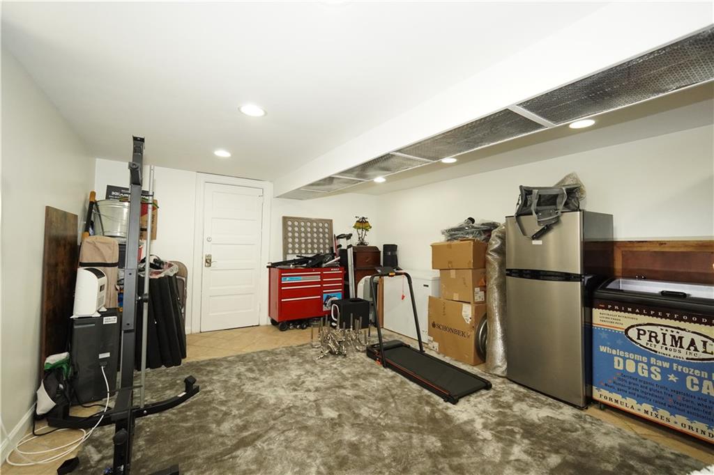 32 71st Street, Brooklyn, New York, 11209 image 20