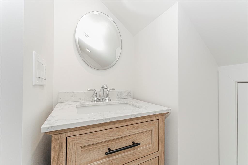 84 Elwood Place, Staten  Island, New York, 10301 image 22