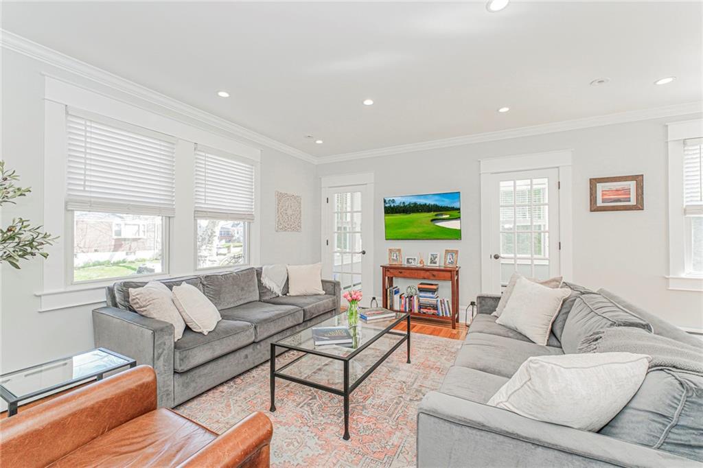 84 Elwood Place, Staten  Island, New York, 10301 image 30