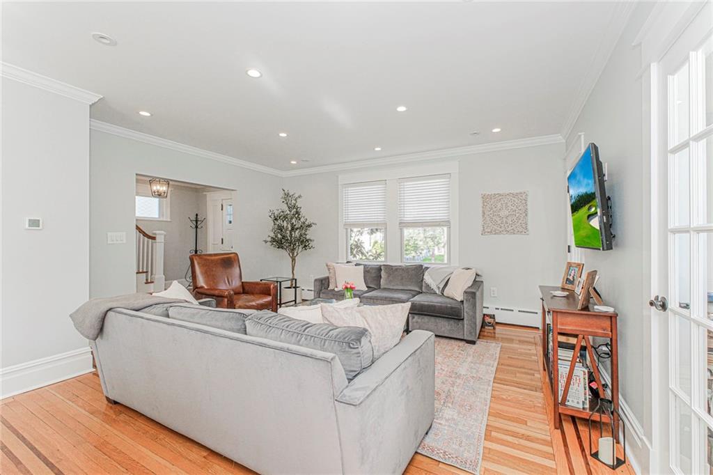 84 Elwood Place, Staten  Island, New York, 10301 image 31