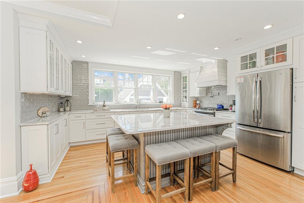 84 Elwood Place, Staten  Island, New York, 10301 image 33