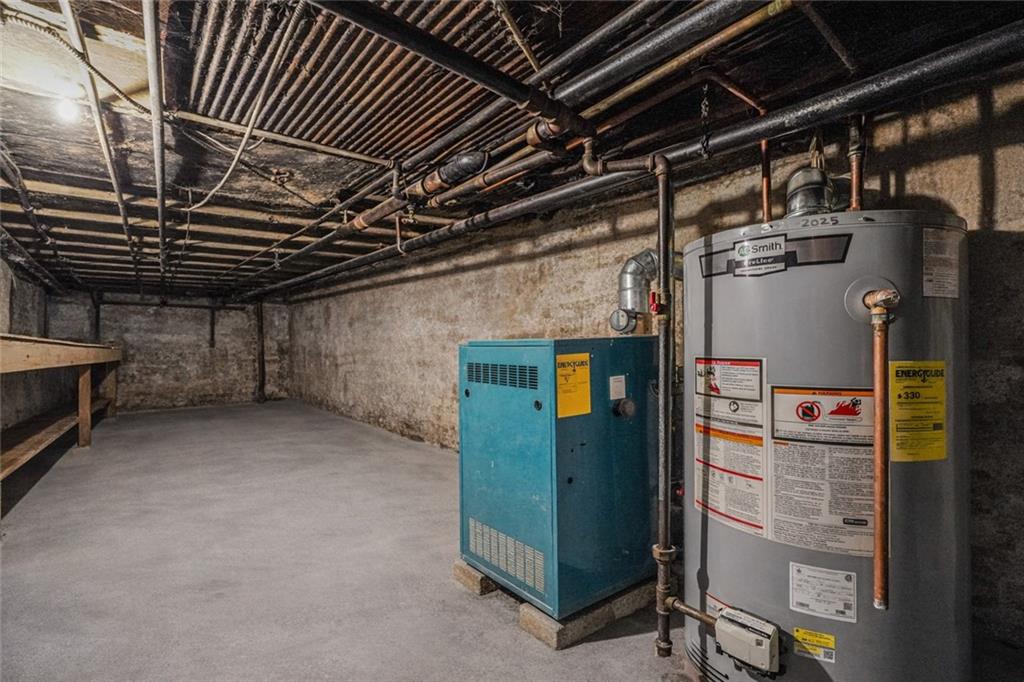 490 16th Street, Brooklyn, New York, 11215 image 17