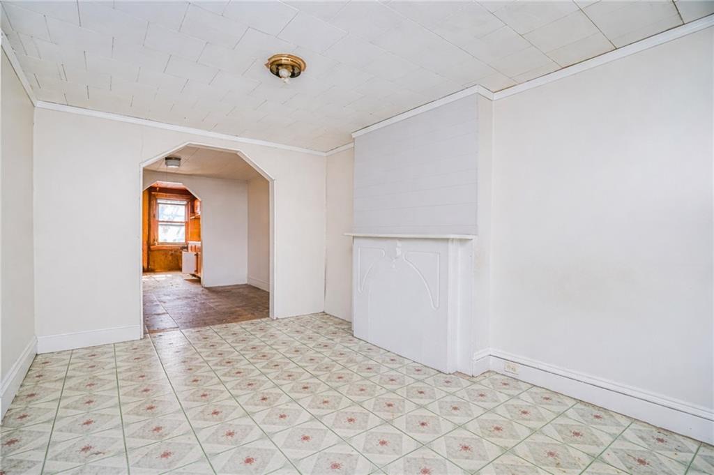 490 16th Street Image 3