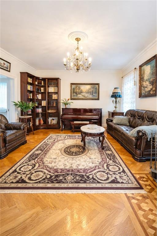 3923 Avenue R Image 5