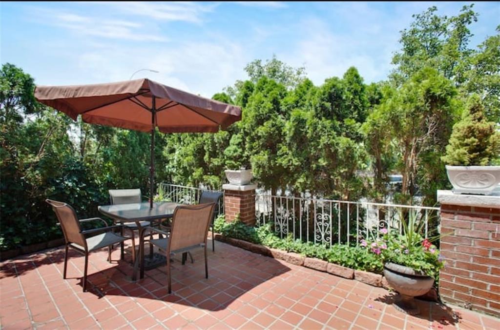 7739 Shore Road Image 4